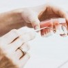 Fals si adevarat despre implant dentar